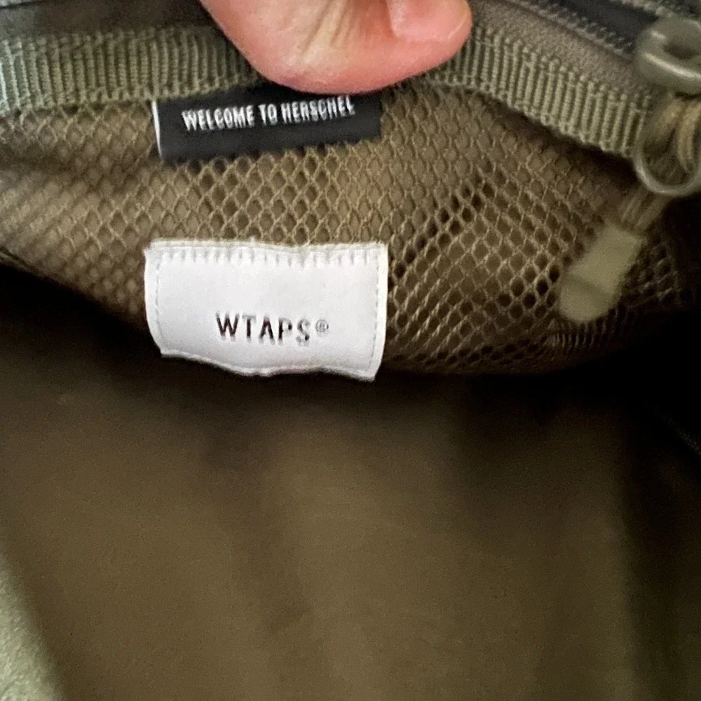 WTAPS x Herschel Camo‎ Reconnaissance Shoulder Bag Crossbody Collab Messenger